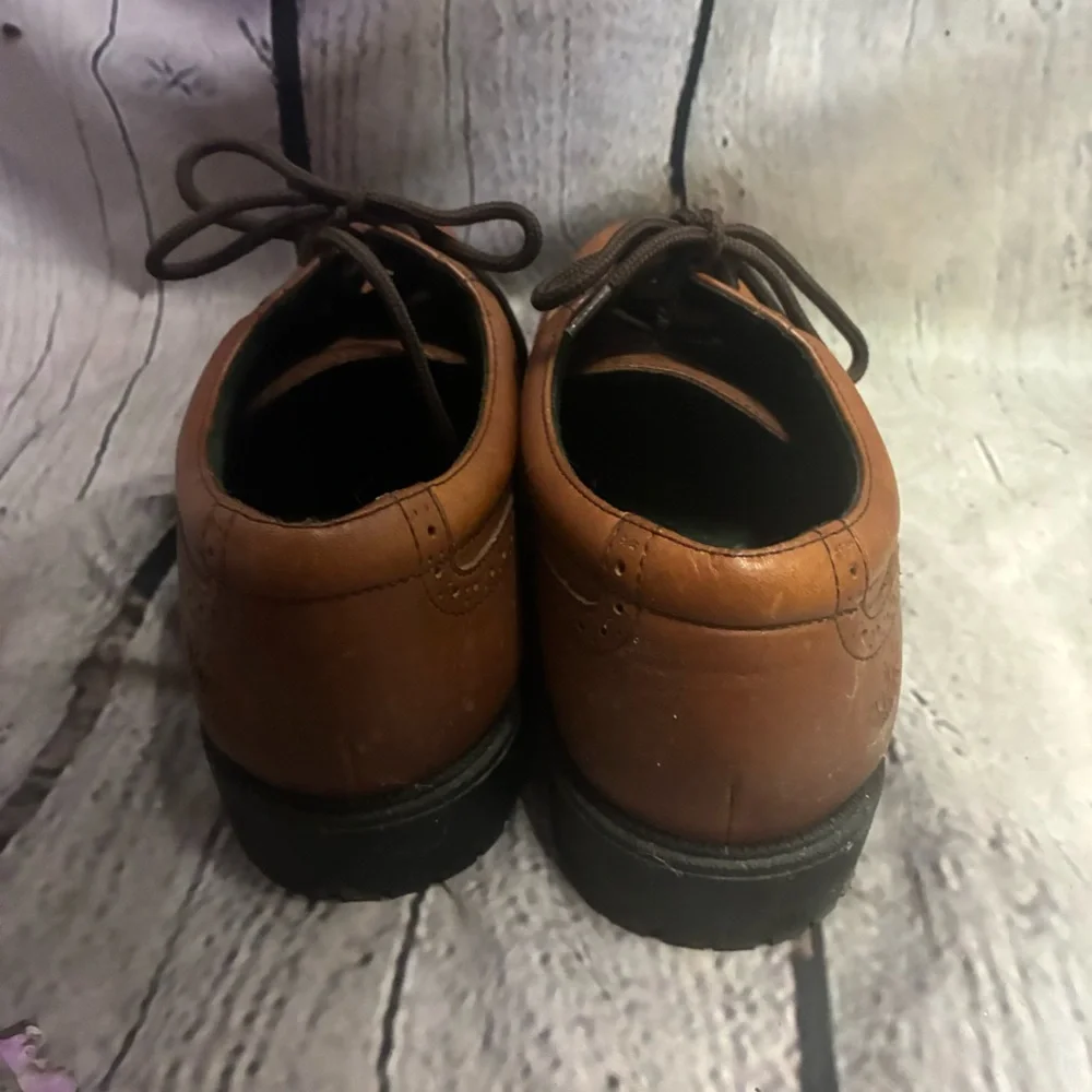 Dockers Men’s Brown‎ Leather Wingtip Brogue Oxford Lace Up Dress Shoe Sz 9M GUC